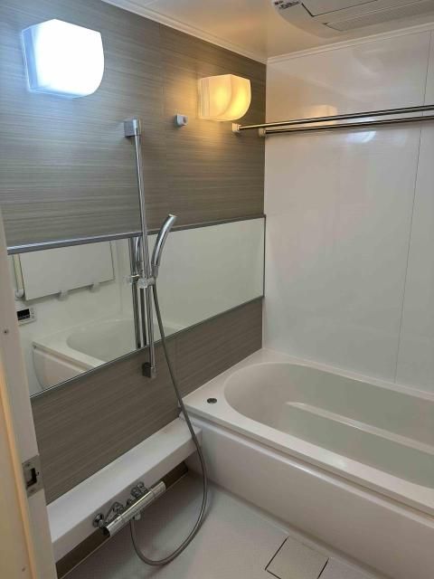 ��ʌ�����s�{�{���̃}���V�����̃o�X