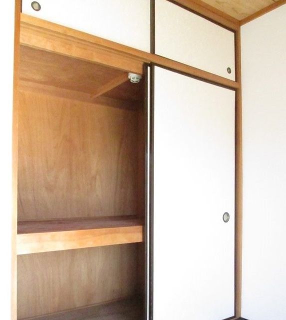 ��ʌ��t�����s����S���ڂ̃}���V�����̎��[