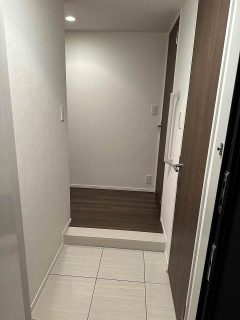 ��ʌ�����s�{�{���̃}���V�����̌���