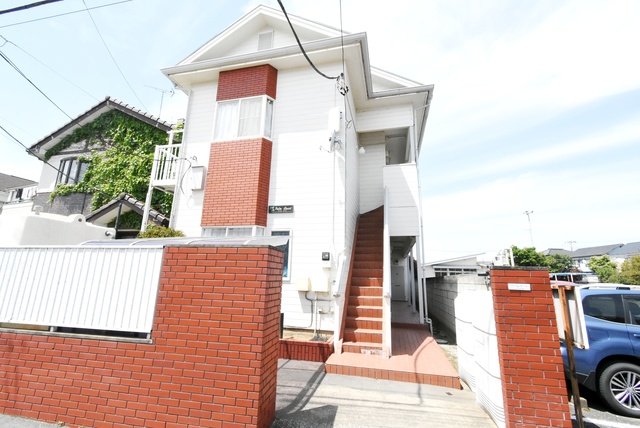 ��ʌ��������܎s������厚�V��̃A�p�[�g�̌����O��