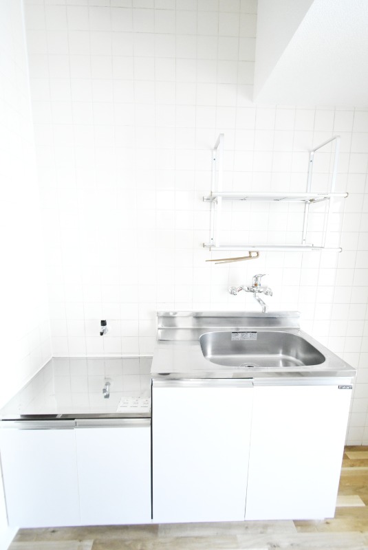 ��ʌ��������܎s������厚�V��̃A�p�[�g�̃L�b�`��