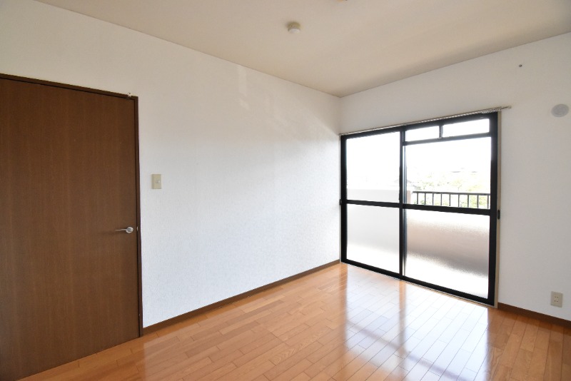 ��ʌ�����s�����P���ڂ̃}���V�����̂��̑������E�X�y�[�X