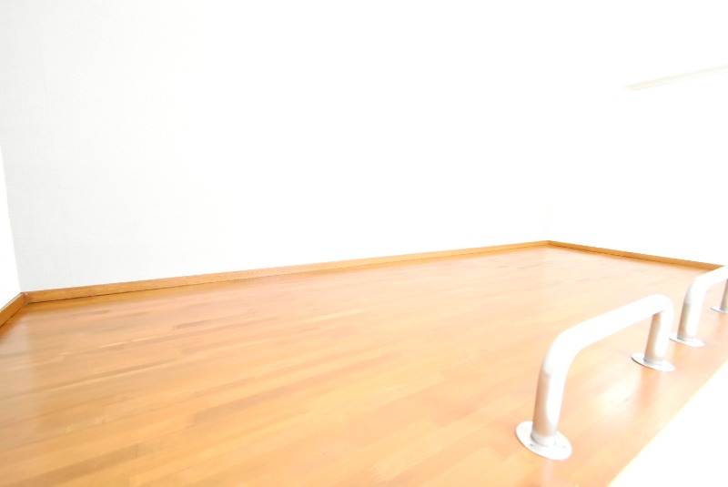 ��ʌ��������܎s������厚�V��̃A�p�[�g�̂��̑������E�X�y�[�X