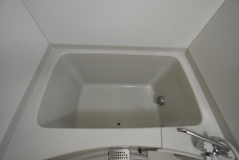 ��ʌ�����s�厚���˂̃A�p�[�g�̃o�X