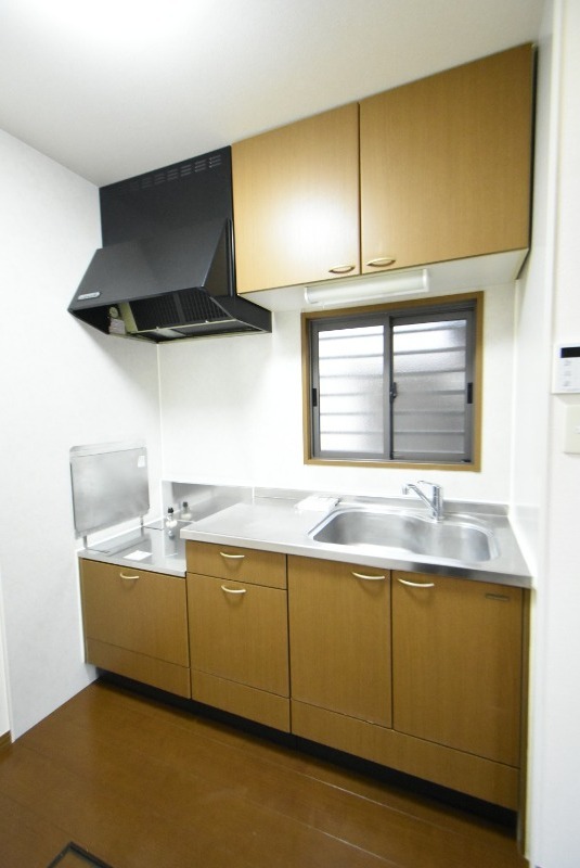 ��ʌ�����s�厚���˂̃A�p�[�g�̃L�b�`��