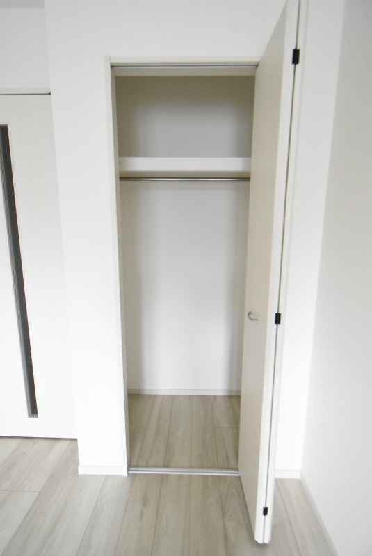 ��ʌ��������܎s�k��y�C���Q���ڂ̃}���V�����̎��[