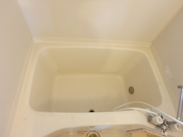 ��ʌ�����s�厚�����̃A�p�[�g�̃o�X