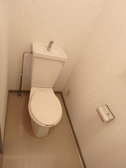 ��ʌ�����s�厚�����̃A�p�[�g�̃g�C��