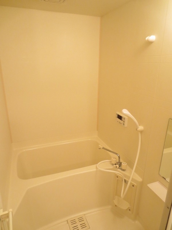 ��ʌ��������܎s��΋撇���Q���ڂ̃}���V�����̃o�X