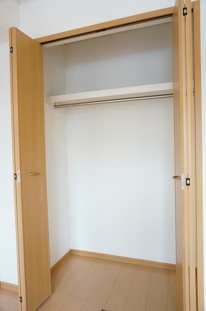 ��ʌ��������܎s����厚�����̃A�p�[�g�̎��[