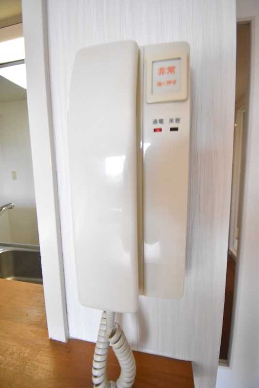 ��ʌ��������܎s�΋摾�c�E�P���ڂ̃}���V�����̂��̑��ݔ�