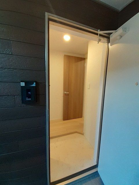 ��ʌ��������܎s��{��O���S���ڂ̃A�p�[�g�̌���