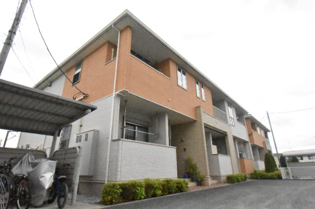 ��ʌ��@�c�s�Β��R����3-28�̃A�p�[�g�̌����O��