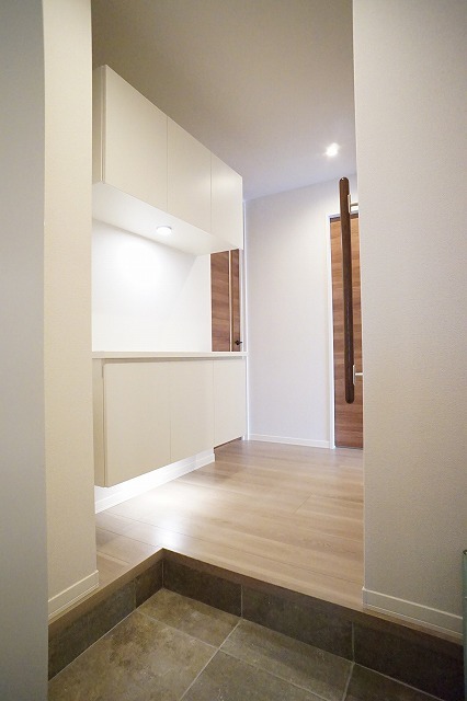 ��ʌ��������܎s�Y�a��j���J�R���ڂ̃}���V�����̌���