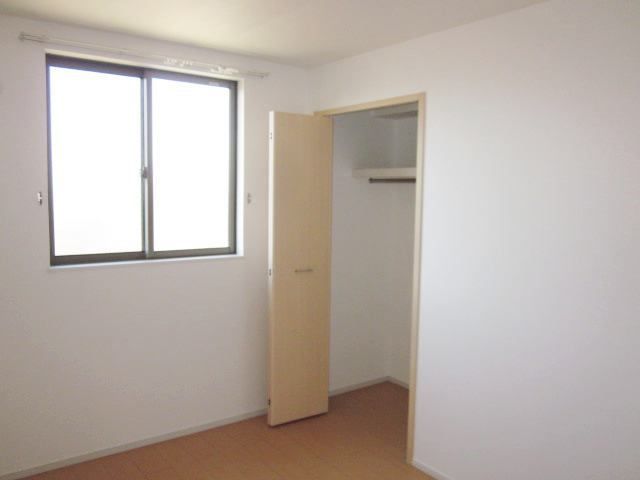 ��ʌ��@�c�s�Β��R���ڂ̃A�p�[�g�̎��[