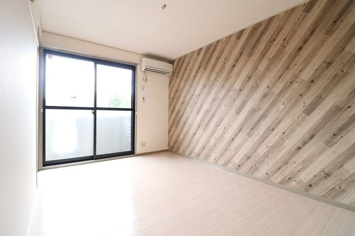 ��ʌ��������܎s�Y�a��؍�S���ڂ̃A�p�[�g�̋��ԁE���r���O