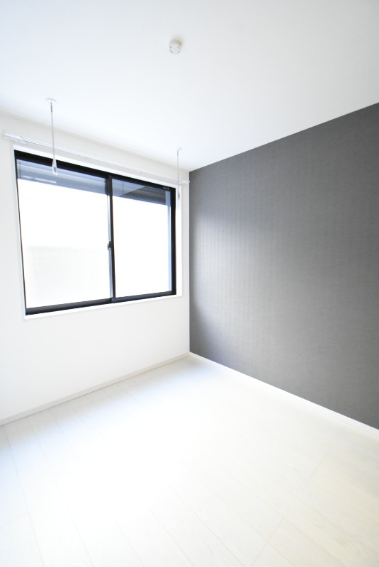 ��ʌ��������܎s��΋挴���̃A�p�[�g�̋��ԁE���r���O