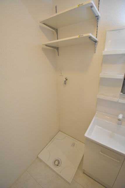 ��ʌ��������܎s�k����i���Q���ڂ̃A�p�[�g�̂��̑�