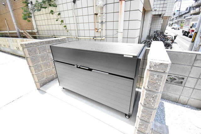 ��ʌ��������܎s�k����i���Q���ڂ̃A�p�[�g�̂��̑�