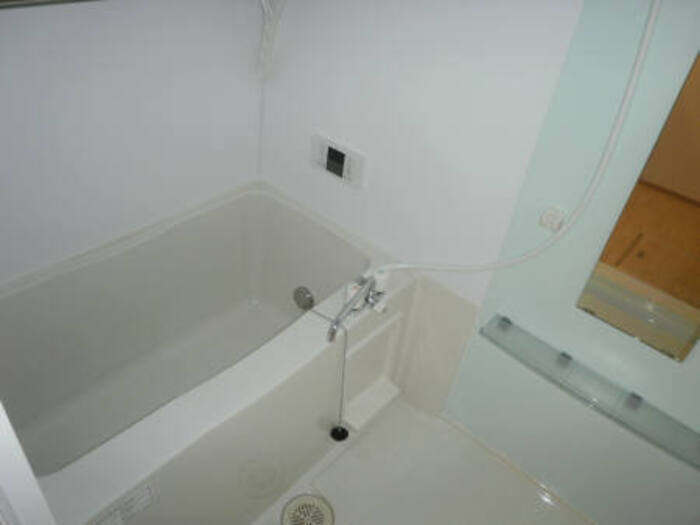 ��ʌ������s�����̃A�p�[�g�̃o�X