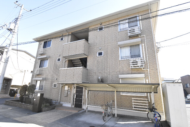 ��ʌ��������܎s����厚�w��348-5�̃A�p�[�g�̌����O��