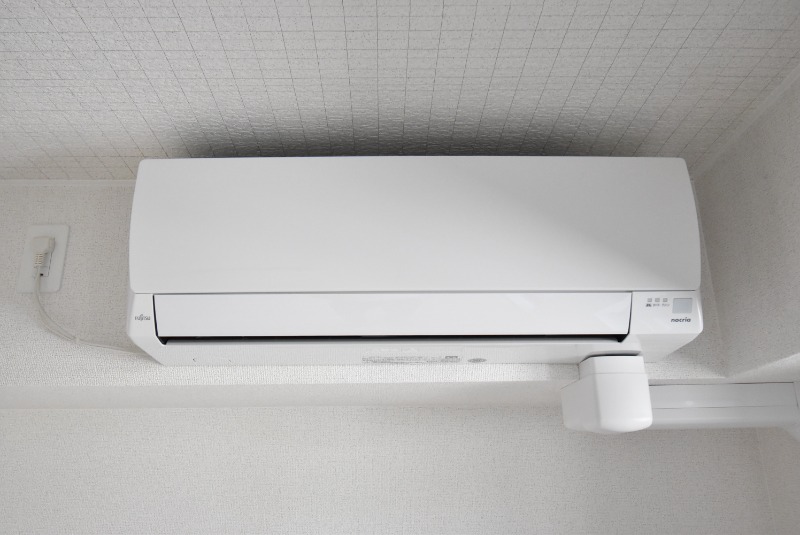 ��ʌ�����s�����U���ڂ̃A�p�[�g�̂��̑��ݔ�