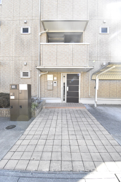 ��ʌ��������܎s����厚�w��̃A�p�[�g�̃G���g�����X