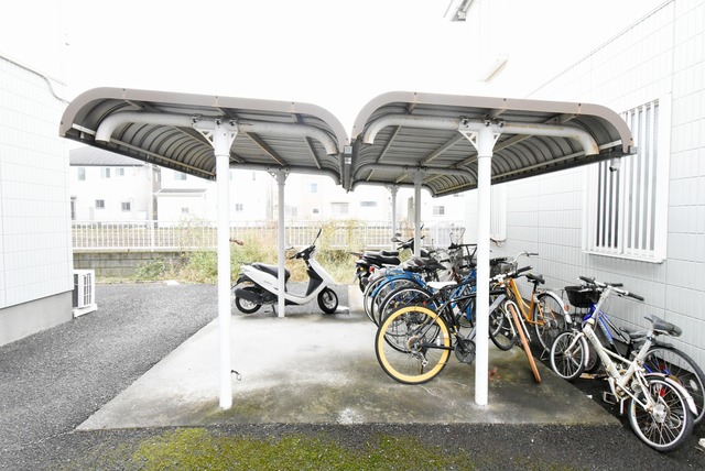 ��ʌ���z�s�厚�I��̃A�p�[�g�̂��̑�