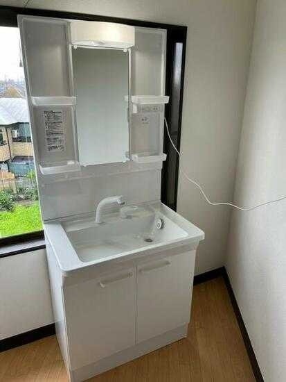 ��ʌ��z�J�s�{�{���S���ڂ̃}���V�����̐��ʏ�