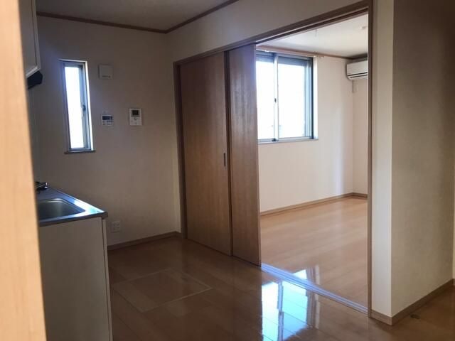 ��ʌ��������܎s����厚�y���̃A�p�[�g�̂��̑������E�X�y�[�X