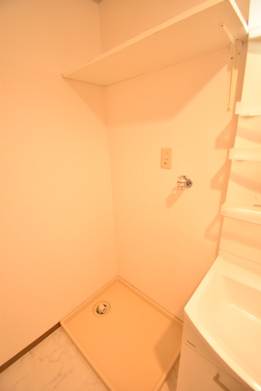 ��ʌ��������܎s��{��k�ܒ��Q���ڂ̃A�p�[�g�̂��̑�