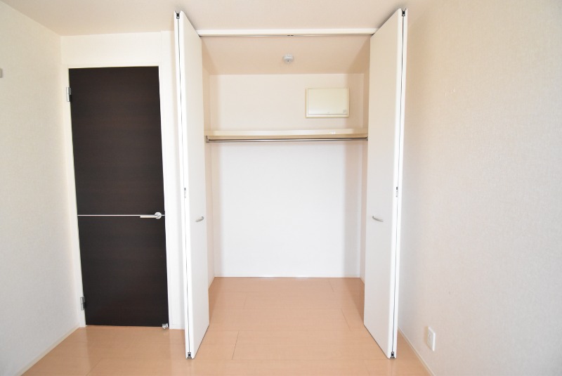 ��ʌ�����s�����P���ڂ̃A�p�[�g�̎��[