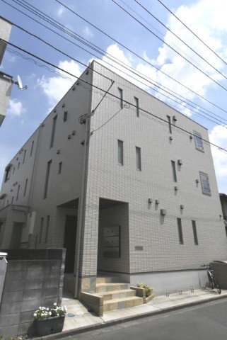 ��ʌ��������܎s��{�捂�@���P����214�̃}���V�����̌����O��