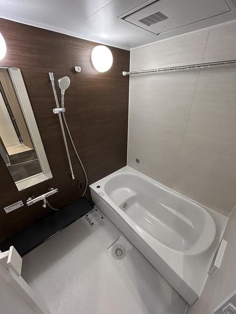 ��ʌ��������܎s�k��y�C���P���ڂ̃}���V�����̃o�X