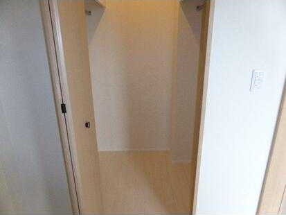 ��ʌ��������܎s��{�捂�@���P���ڂ̃}���V�����̎��[