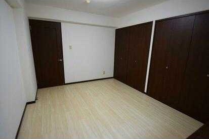 ��ʌ��������܎s������x�蒬�̃}���V�����̂��̑������E�X�y�[�X