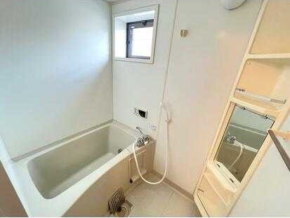 ��ʌ�����s�厚�����̃}���V�����̃o�X