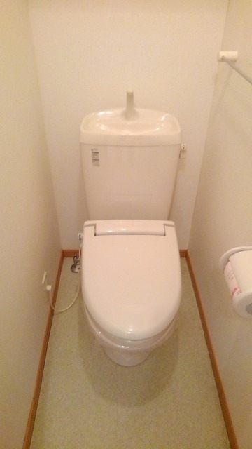 ��ʌ��������܎s��΋�{���Q���ڂ̃A�p�[�g�̃g�C��