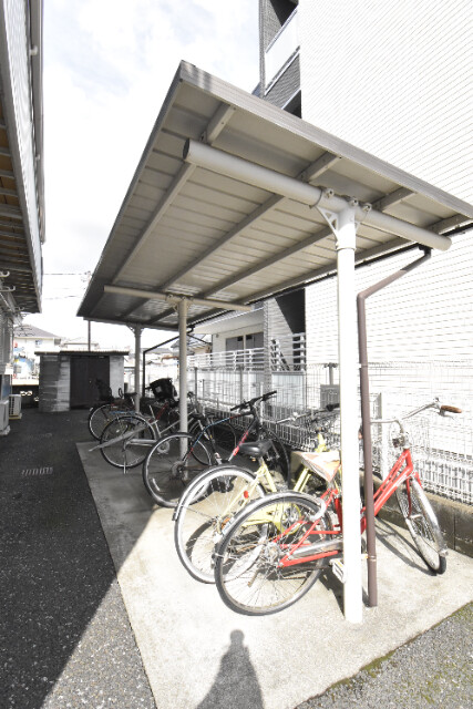 ��ʌ��������܎s����厚���V�n�̃A�p�[�g�̂��̑�