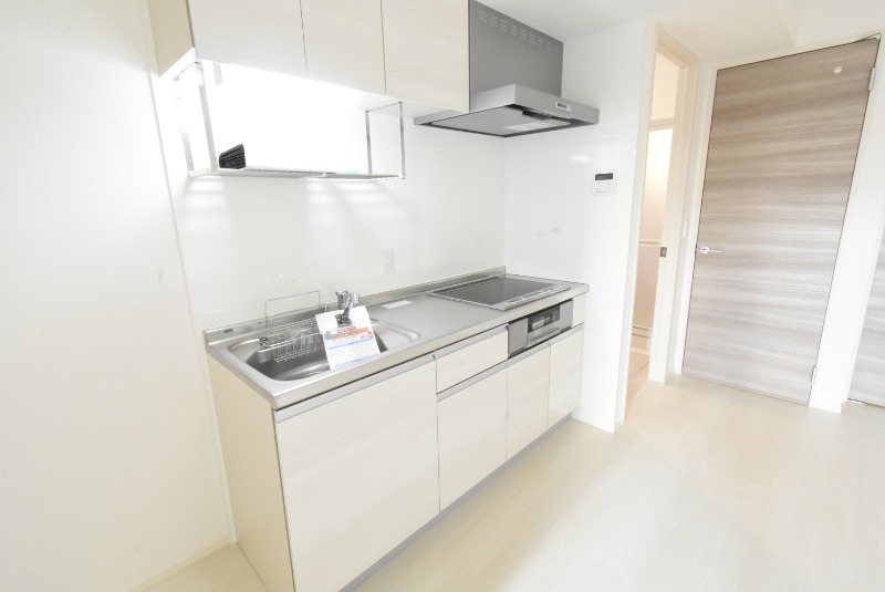 ��ʌ��������܎s�k��{�����P���ڂ̃A�p�[�g�̃L�b�`��