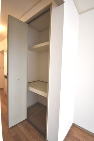 ��ʌ��z�J�s��z�J�T���ڂ̃A�p�[�g�̎��[