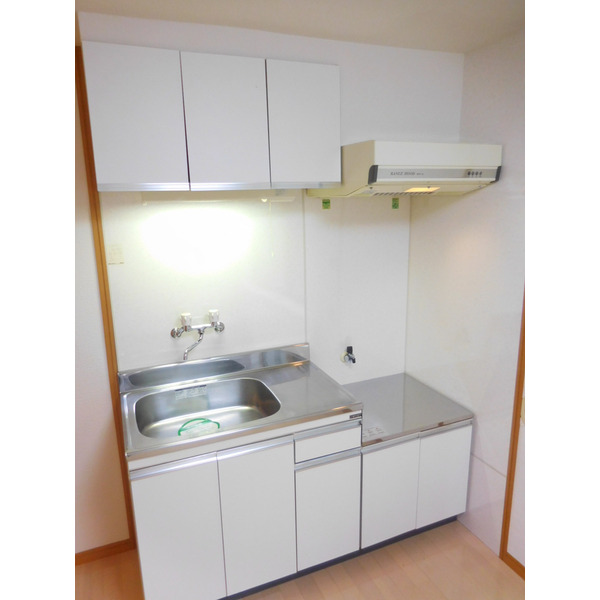 ��ʌ�����s�厚���s���т̃}���V�����̃L�b�`��