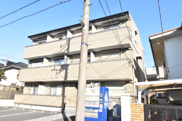 ��ʌ��z�J�s��z�J�R����10�|20�̃A�p�[�g�̌����O��