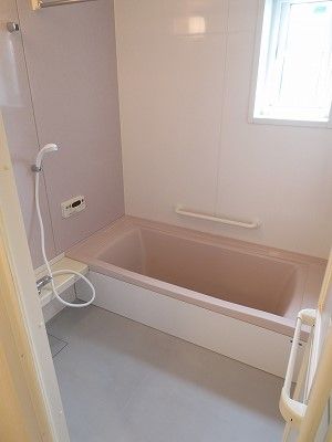 ��ʌ��������܎s��΋�{�ۂR���ڂ̃A�p�[�g�̃o�X