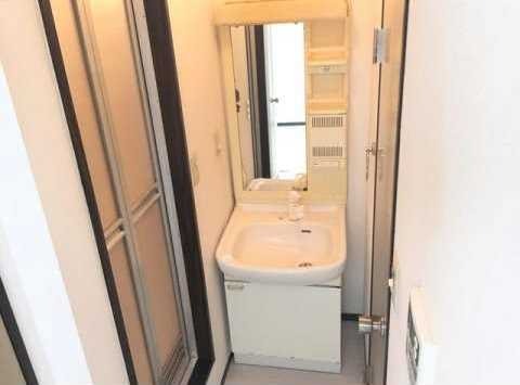 ��ʌ��������܎s��΋�{���Q���ڂ̃A�p�[�g�̐��ʏ�