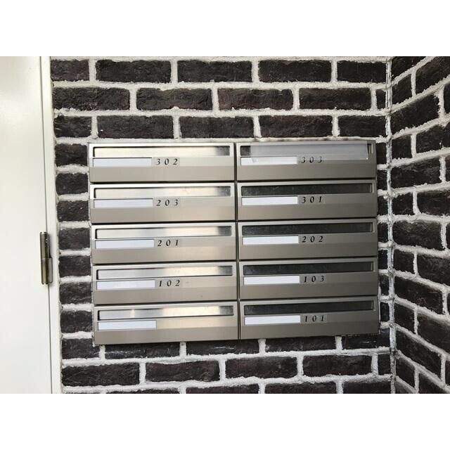 ��ʌ�����s�씵���J�T���ڂ̃A�p�[�g�̂��̑�