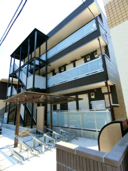 ��ʌ������s�X�쒬2179-14�̃A�p�[�g�̌����O��