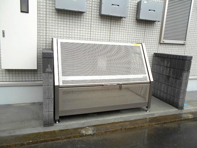 ��ʌ��������܎s����쌳�h�Q���ڂ̃A�p�[�g�̂��̑�