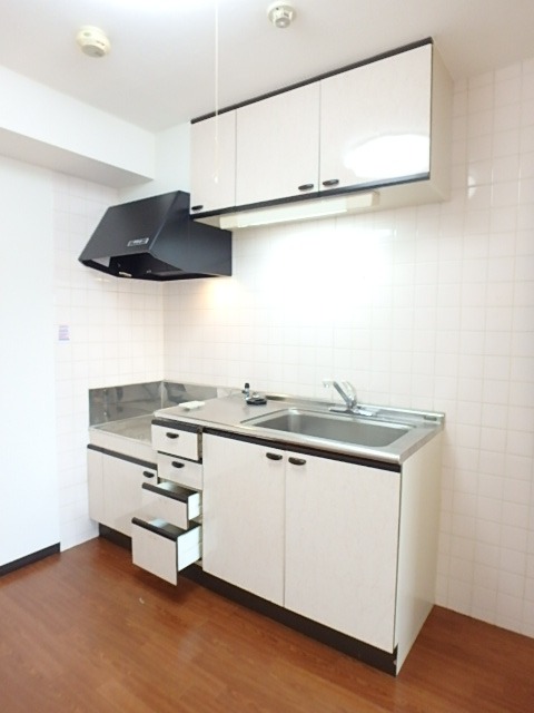 ��ʌ��������܎s�����擌��{�T���ڂ̃}���V�����̃L�b�`��