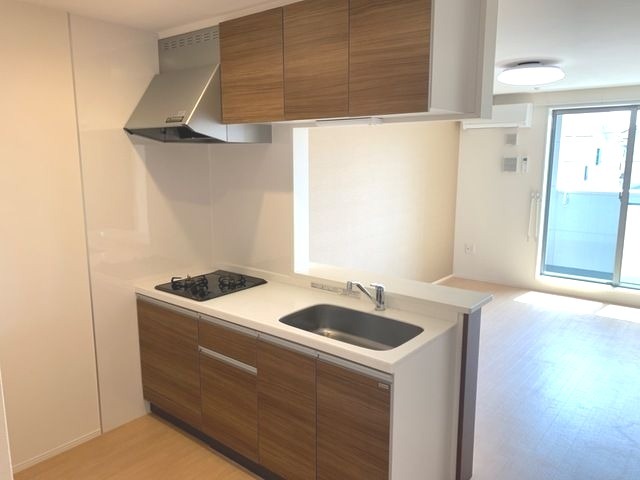 ��ʌ��z�J�s���C�N�^�E���P���ڂ̃}���V�����̃L�b�`��